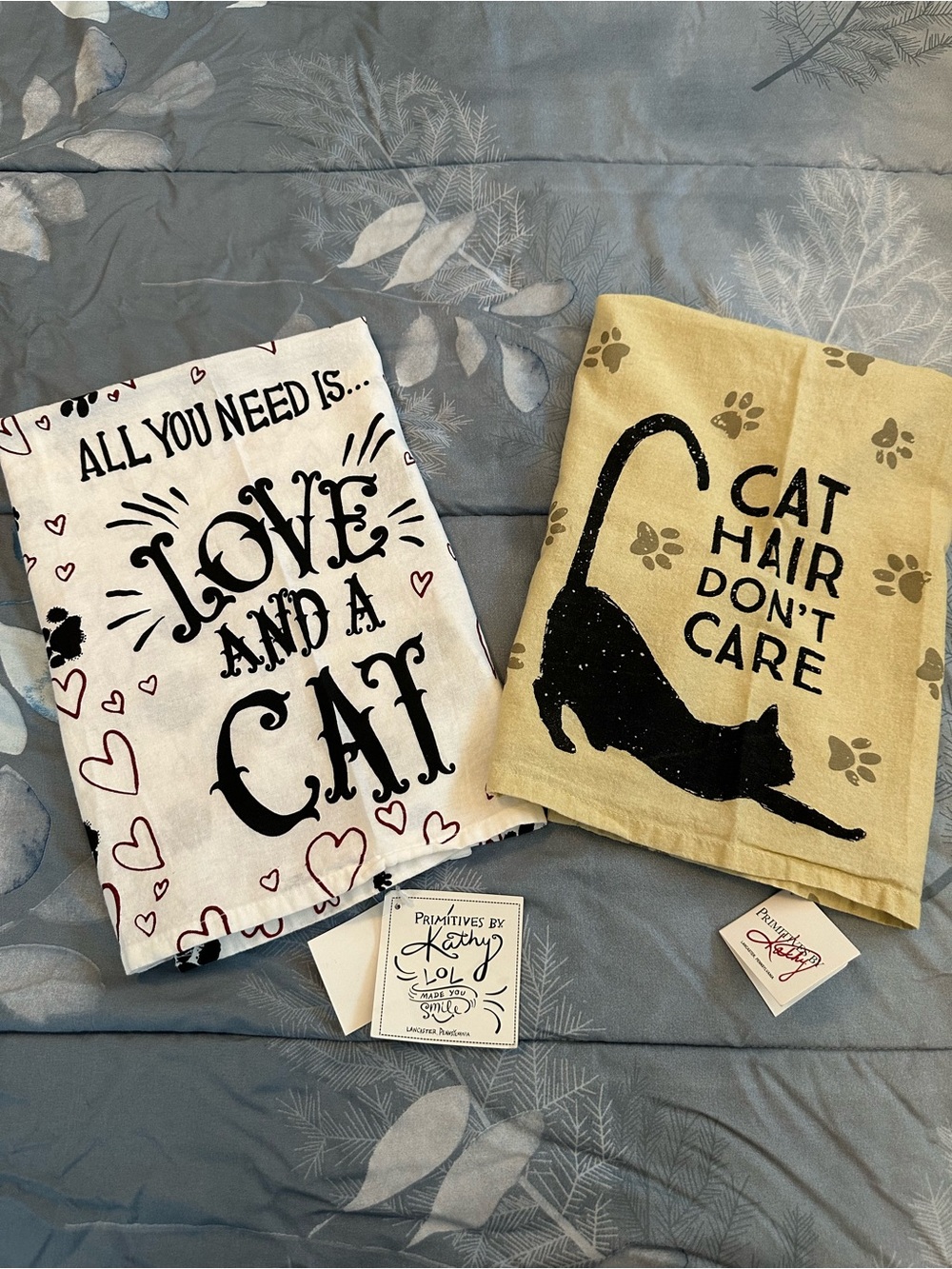 NWTS Primitives by Kathy Cat Kitchen Towels - White & Beige with Black Print